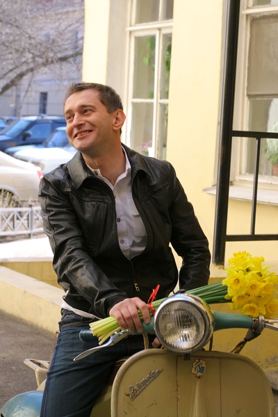 康斯坦丁·哈宾斯基的写真