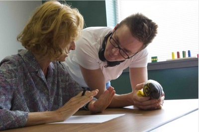 亚当·罗比特尔的写真