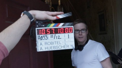 亚当·罗比特尔的写真