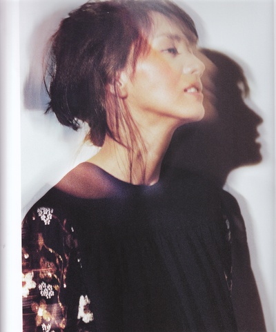 满岛光的写真-BARFOUT!2011年10...