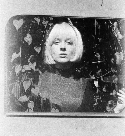 艾珠·帕森斯的写真