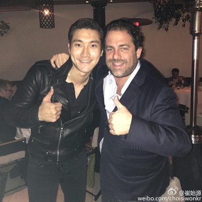 布莱特·拉特纳的写真