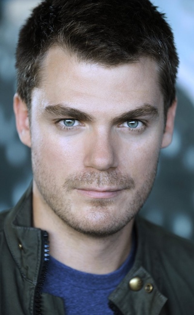 杰夫·布兰森的写真-帅咖一枚