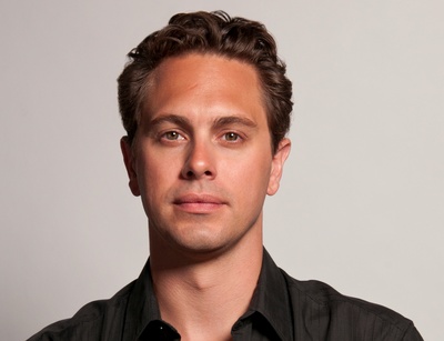 托马斯·萨多斯基的写真