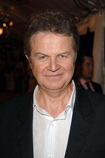 约翰·马登的写真