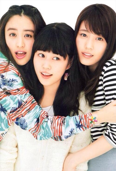 高畑充希的写真-山本美月 有村架纯