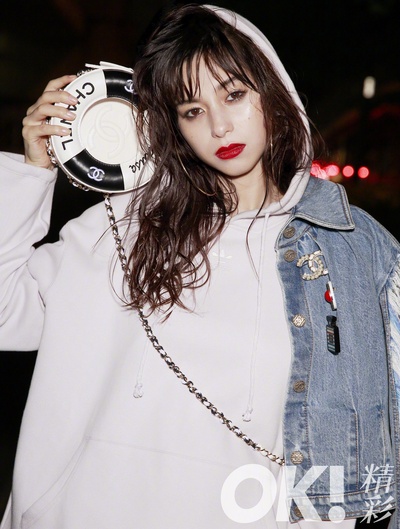 中条彩未的写真