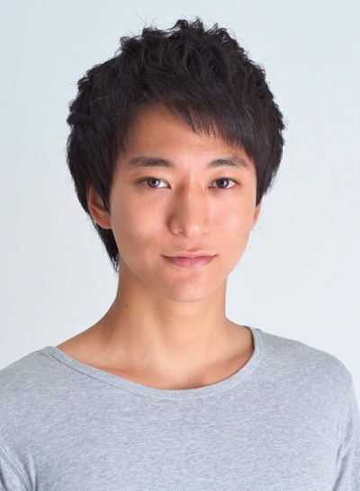 浅香航大的写真