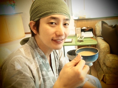 朴施厚的写真-包头巾甚么也草鸡可爱