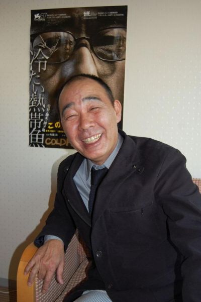 绪方义博的写真-为《冰冷热带鱼》做宣...