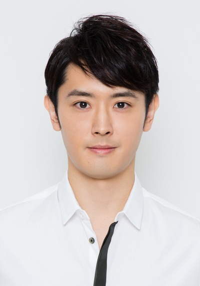 渡边邦斗的写真