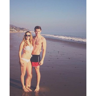 奥斯丁·法尔克的写真