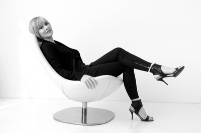 巴巴拉·克兰普顿的写真