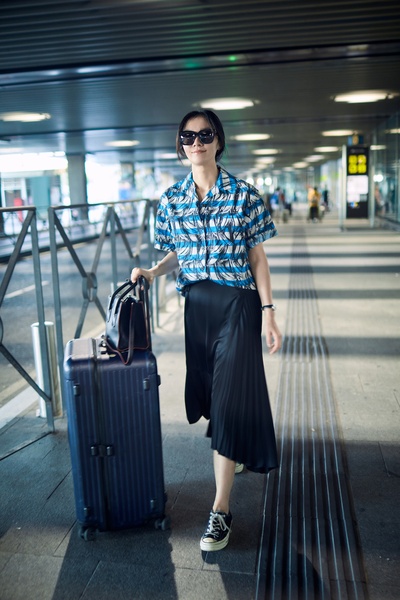 齐溪的写真-齐溪机场出发马德里，...