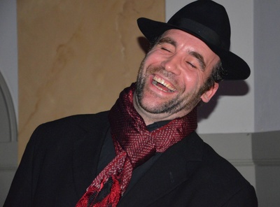 罗伊·麦克凯恩的写真-第三季瑞典首映