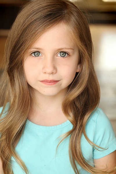 希洛·尼尔森的写真