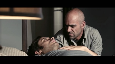 路易斯·托萨尔的写真