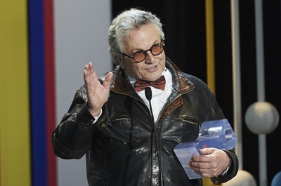 乔治·米勒的写真