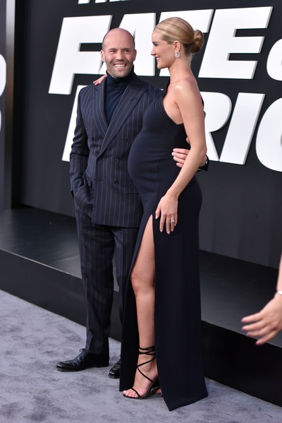 罗茜·汉丁顿-惠特莉的写真