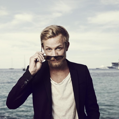 杰瑞米·雷乃的写真