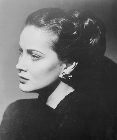 阿莉达·瓦利的写真