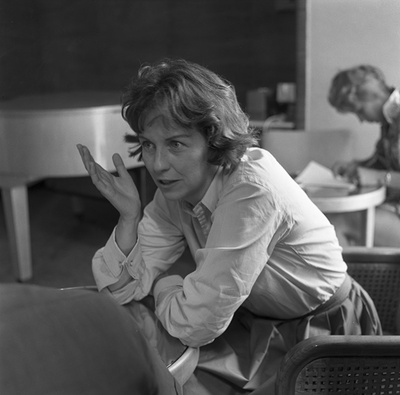 贝琪·布莱尔的写真