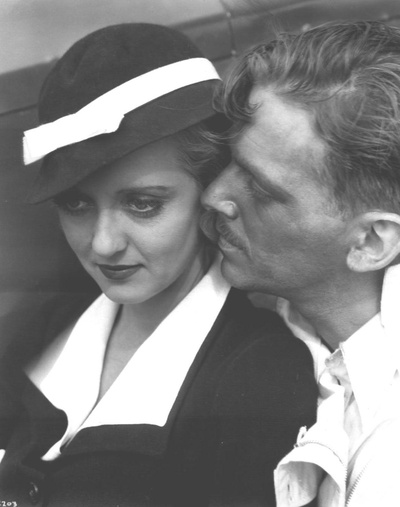 法兰奇·汤恩的写真