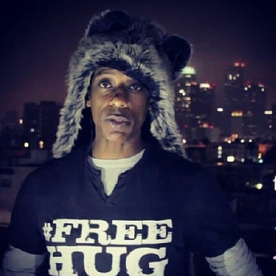 奥兰多·琼斯的写真-卖萌可耻