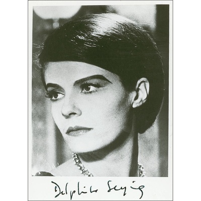 德菲因·塞里格的写真