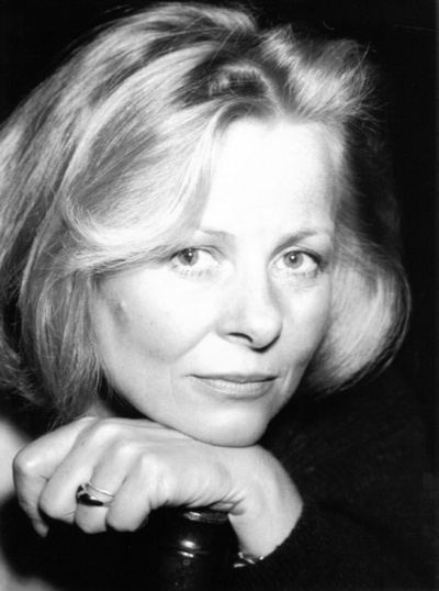 安娜·内赫雷贝茨卡的写真