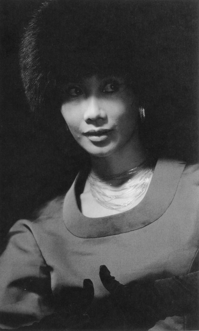 淡路惠子的写真