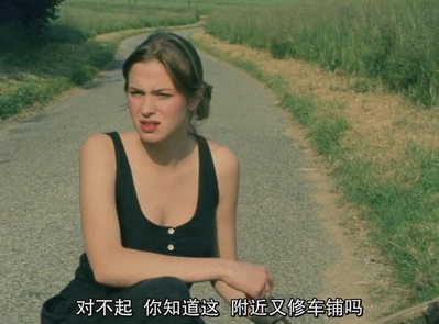 杰西卡·福德的写真-4 aventures de Reine...