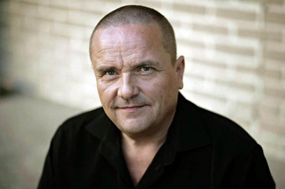 萨卡里·库斯曼嫩的写真