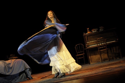 安娜·托伦特的写真