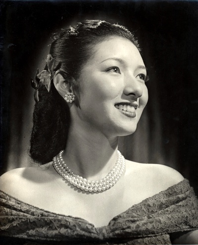 高峰秀子的写真