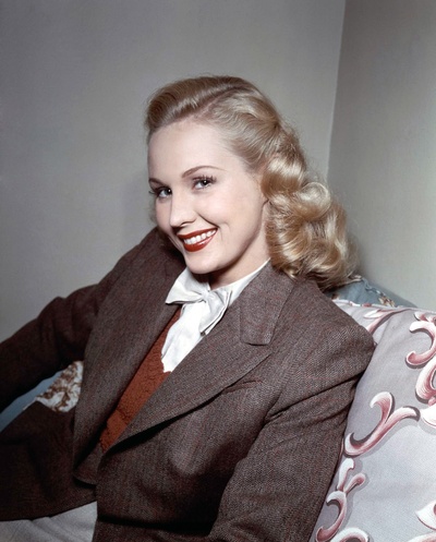 弗吉尼亚·梅奥的写真