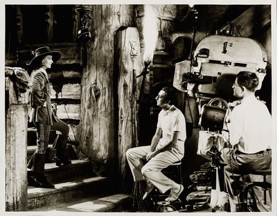 鲁本·马莫利安的写真