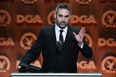 亚历克斯·嘉兰的写真