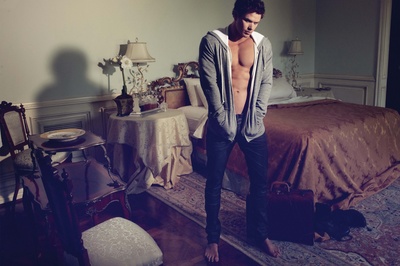 凯南·鲁兹的写真