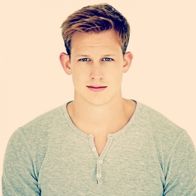 克里斯·谢菲尔德的写真