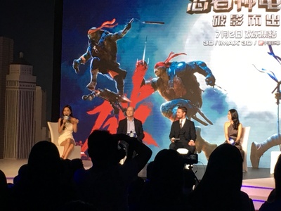 斯蒂芬·阿梅尔的写真