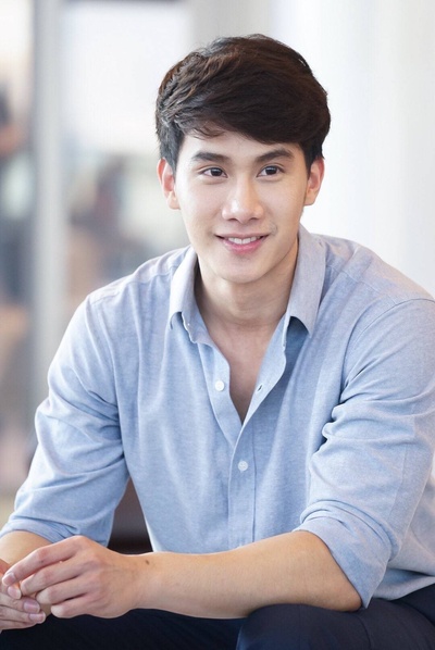 巴功·他那瓦凌猜的写真