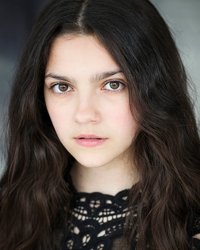 艾米丽·凯里的写真