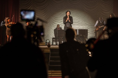 玛德琳·曼托克的写真