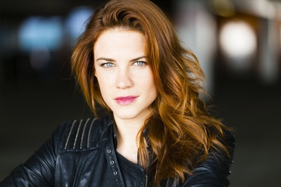 考特尼·霍普的写真