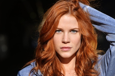 考特尼·霍普的写真