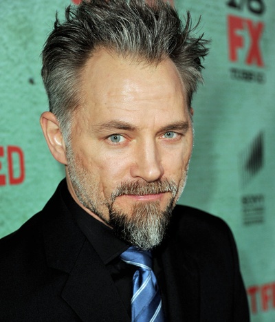 大卫·梅尼尔的写真