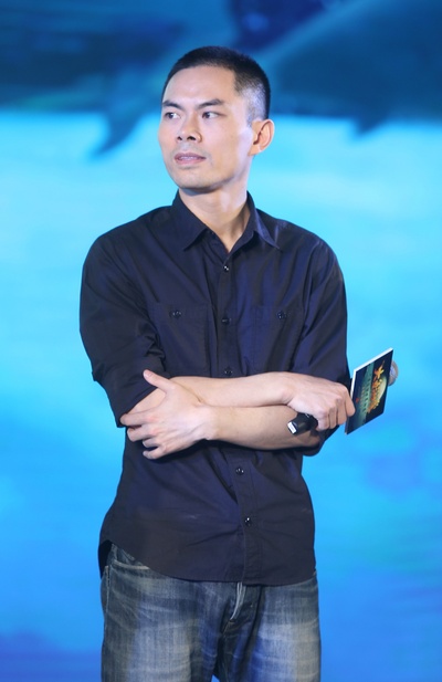 梁旋的写真-《大鱼海棠》主题曲发...