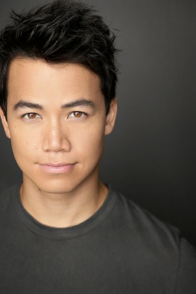 山农·库克的写真