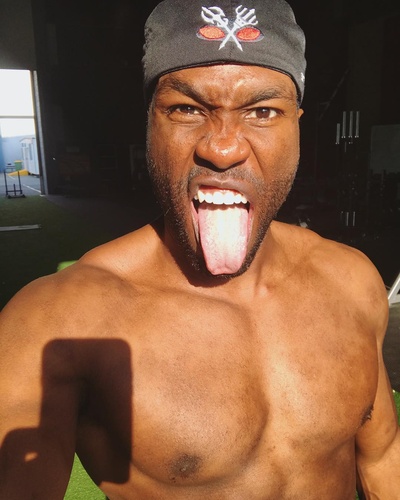 叶海亚·阿卜杜勒-迈丁的写真